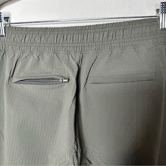 Athleta Textured Brooklyn Jogger Pants in Mountain Olive - Picture 6 of 7